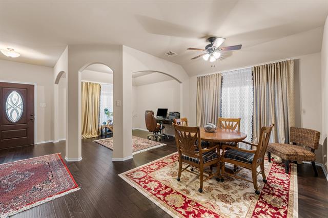 Building Photo - 201 Whitman Dr