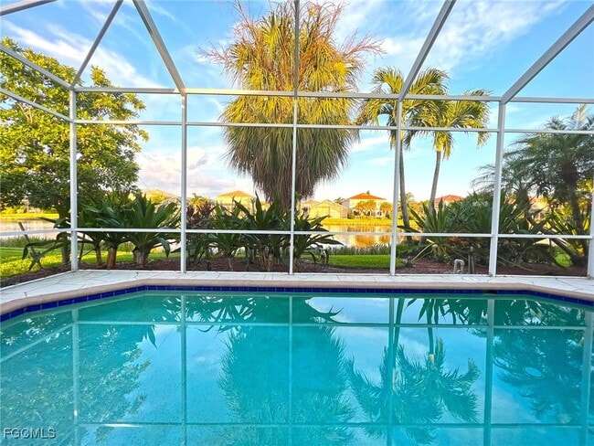 Building Photo - 15459 Laguna Hills Dr