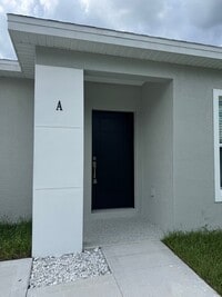 Building Photo - 2232 Fernwood St