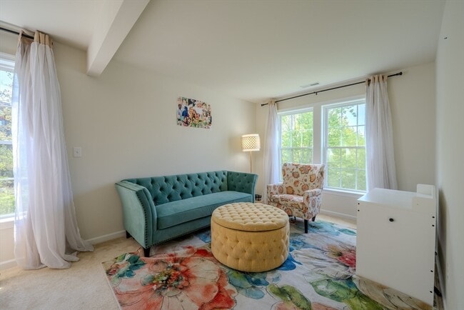Building Photo - 156 Stonehaven Dr