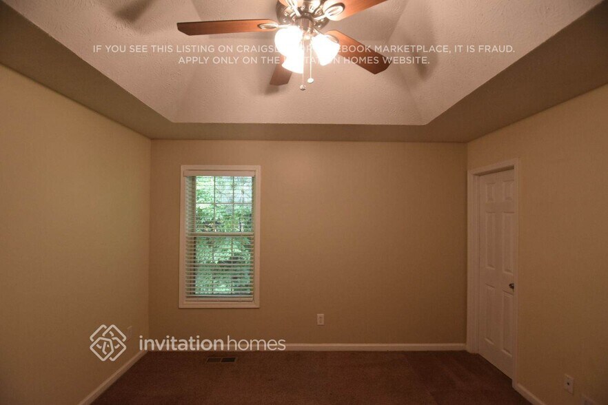 Building Photo - 4949 Lighthouse Pointe