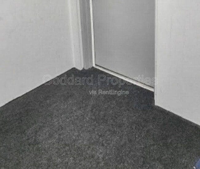 Building Photo - 479 Moores Mill Rd