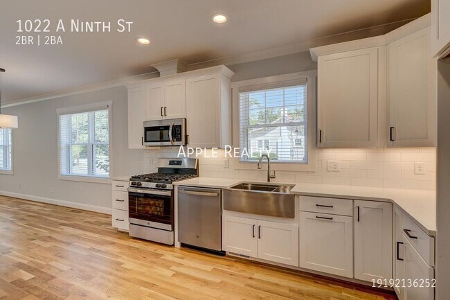 Building Photo - 1022 A Ninth St-