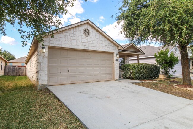 Building Photo - 819 Rodeo Ranch