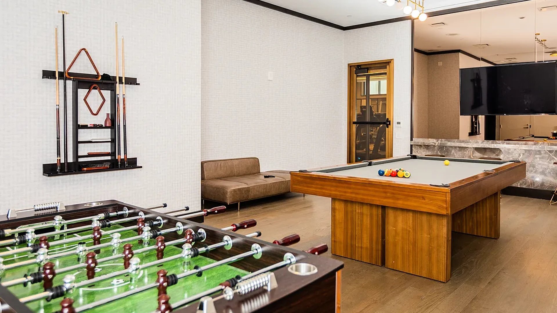 Building Photo - 123 Linden Blvd