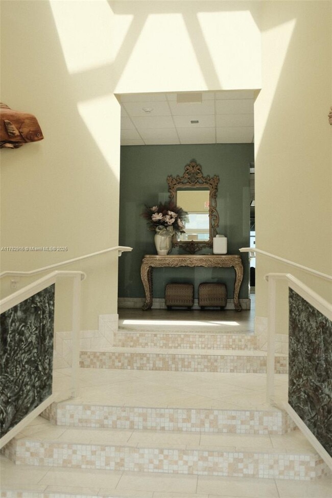 Building Photo - 3880 N Hwy A1A