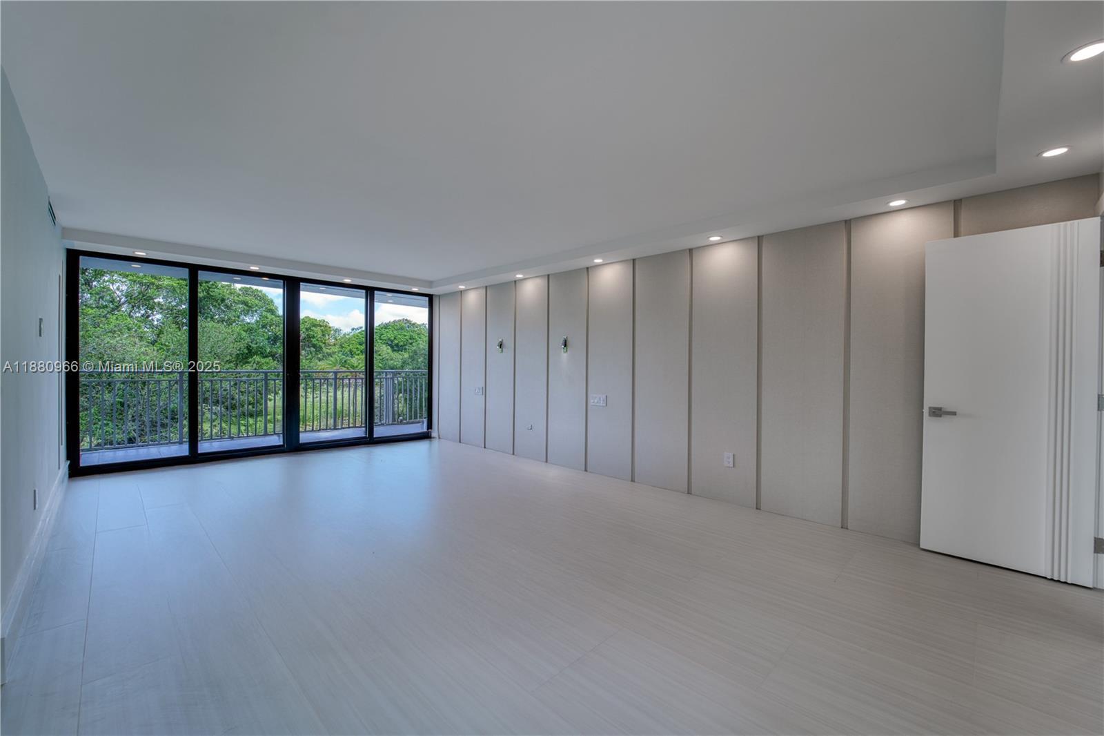 Building Photo - 700 Coral Way