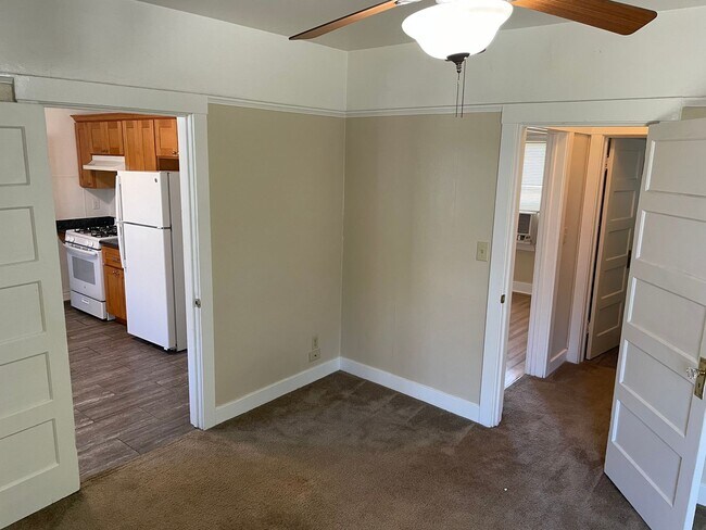 Building Photo - 20thST1401