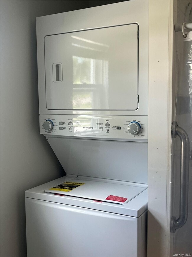 Building Photo - 89 N Montgomery St