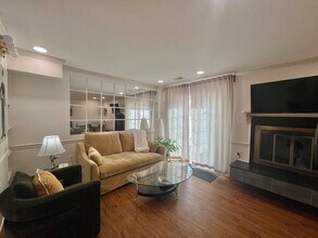 Building Photo - 11874 Sunrise Valley Dr