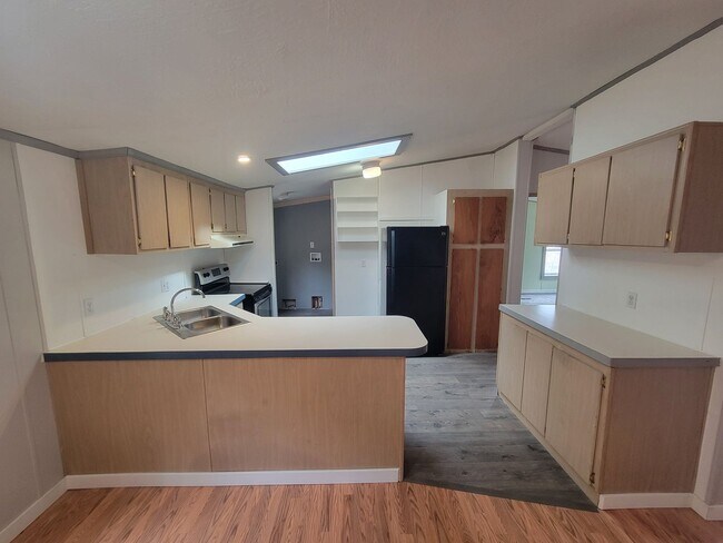 Building Photo - 2 Bedroom, 2 Bathroom in the Cusick Countr...