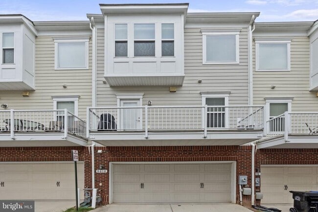 Building Photo - 9618 Stockwell Ln