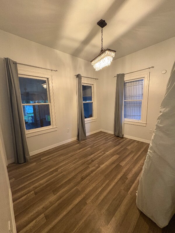 Building Photo - 624 S Pine St