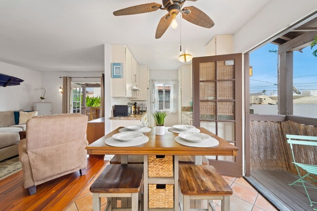 Dining table - 709 Agate St