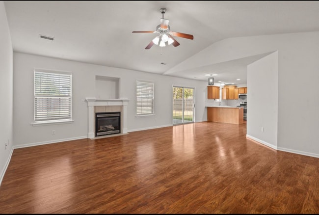 Building Photo - 3905 Jungle Tree Dr