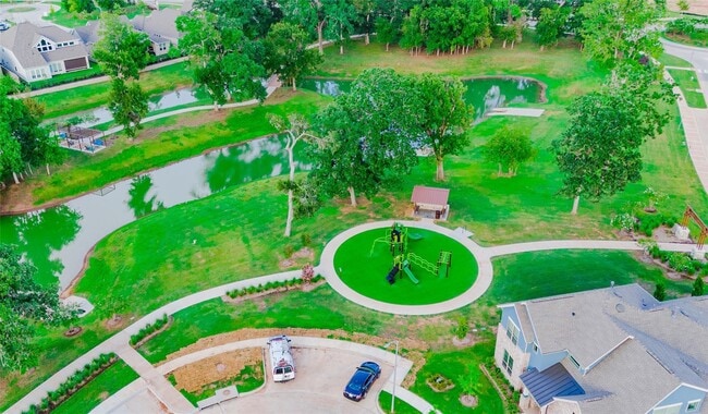 Building Photo - 8327 Threadfin Wy