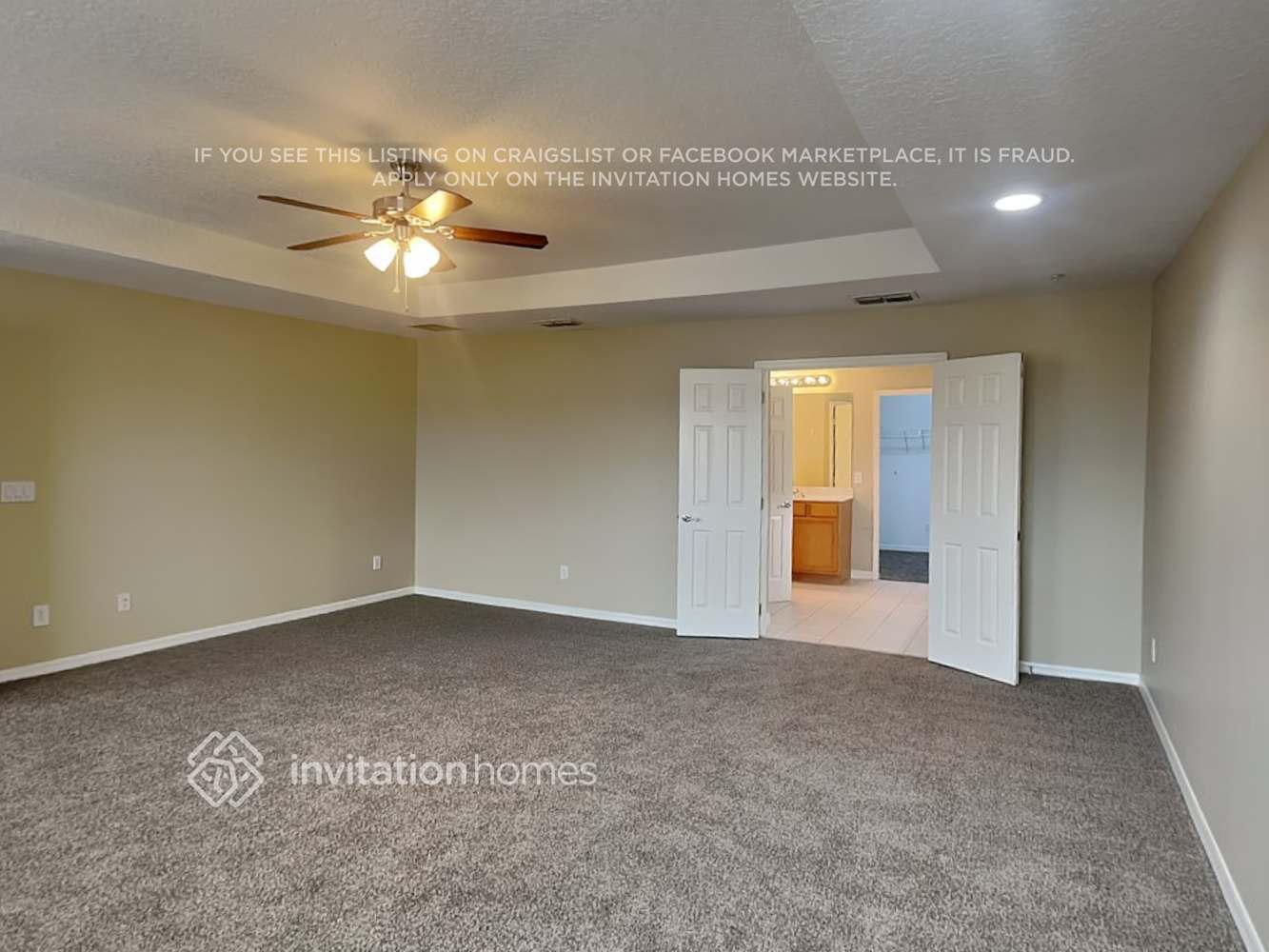 Building Photo - 9730 Moss Rose Way