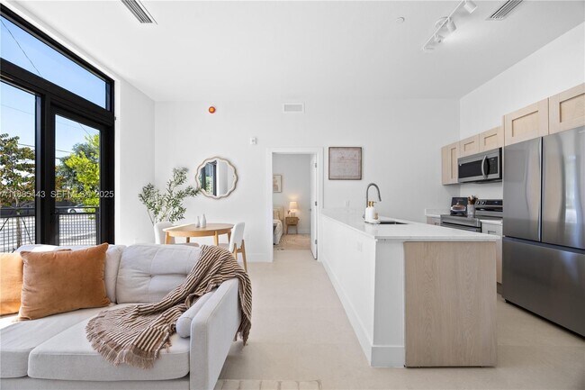 Building Photo - 21850 Old Dixie Hwy