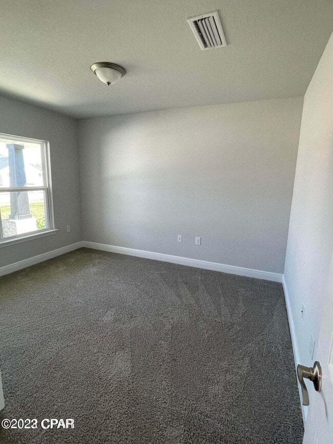 Building Photo - 3843 Heartwood St