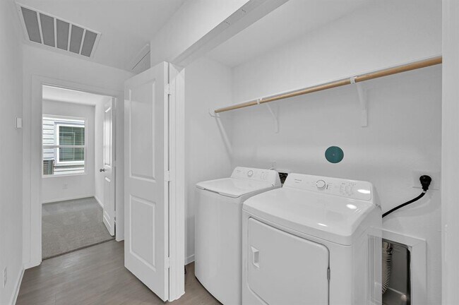 Building Photo - 31346 Black Cherry St