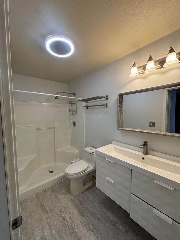 Building Photo - 845 NE 109th Ct