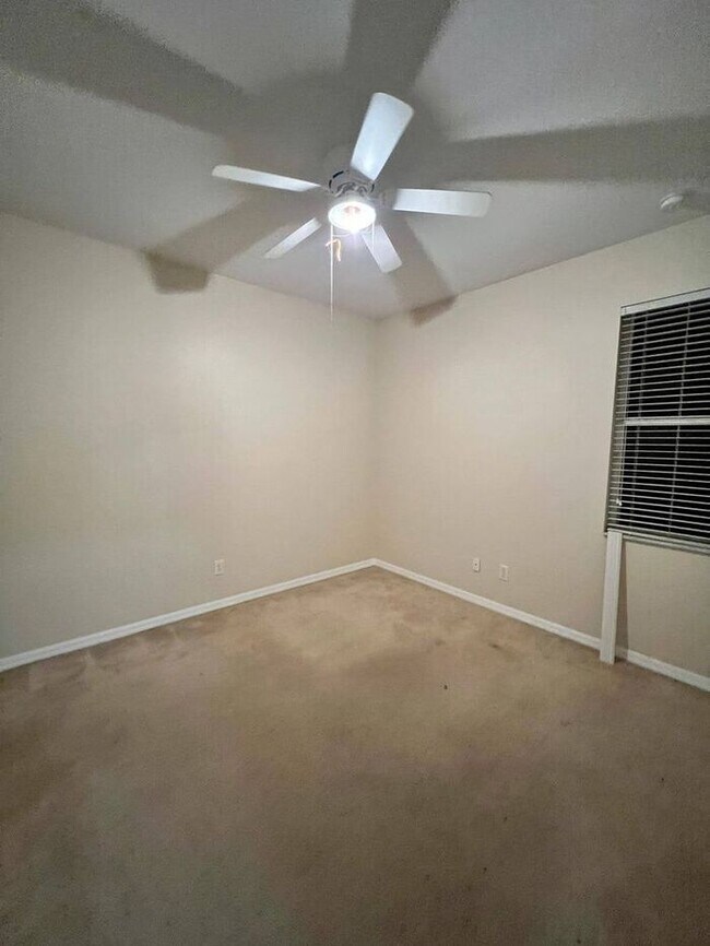 Building Photo - $200 off 1st mo rent! NEWBURY PARK -9157 Leeland Archer Blvd. Orlando, FL 32836