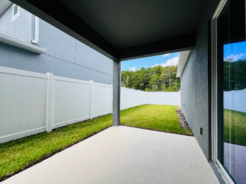 Building Photo - 11616 Sunsail Ave