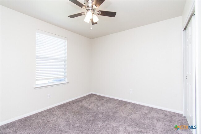 Building Photo - 505 E Orion Dr