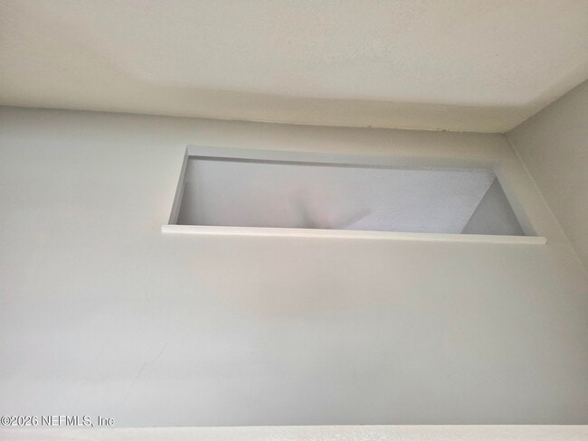 Building Photo - 8473 Pineverde Ln