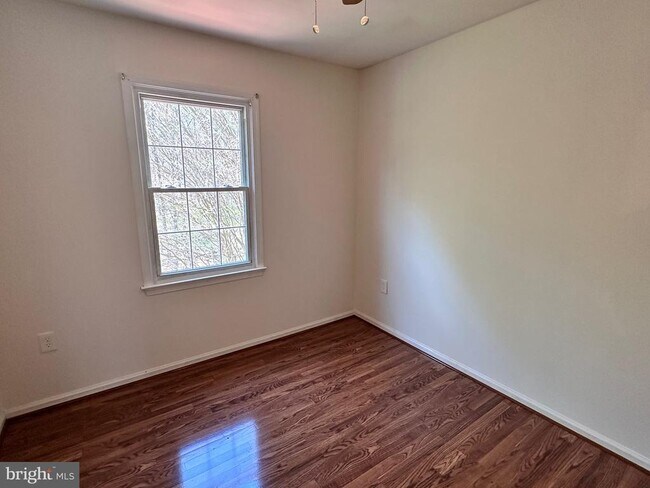 Building Photo - 7914 Forest Path Way