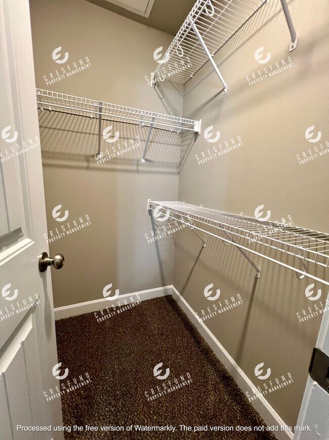 Building Photo - Like New Built in 2024  2Br/2Bath Condo Up...