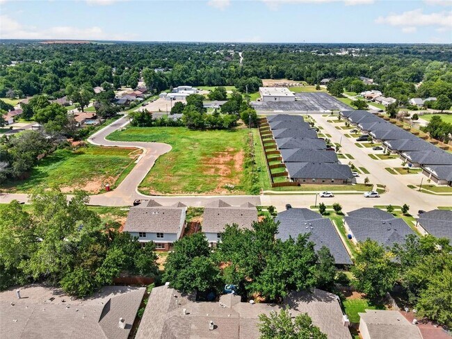 Building Photo - 8754 Patriot Dr