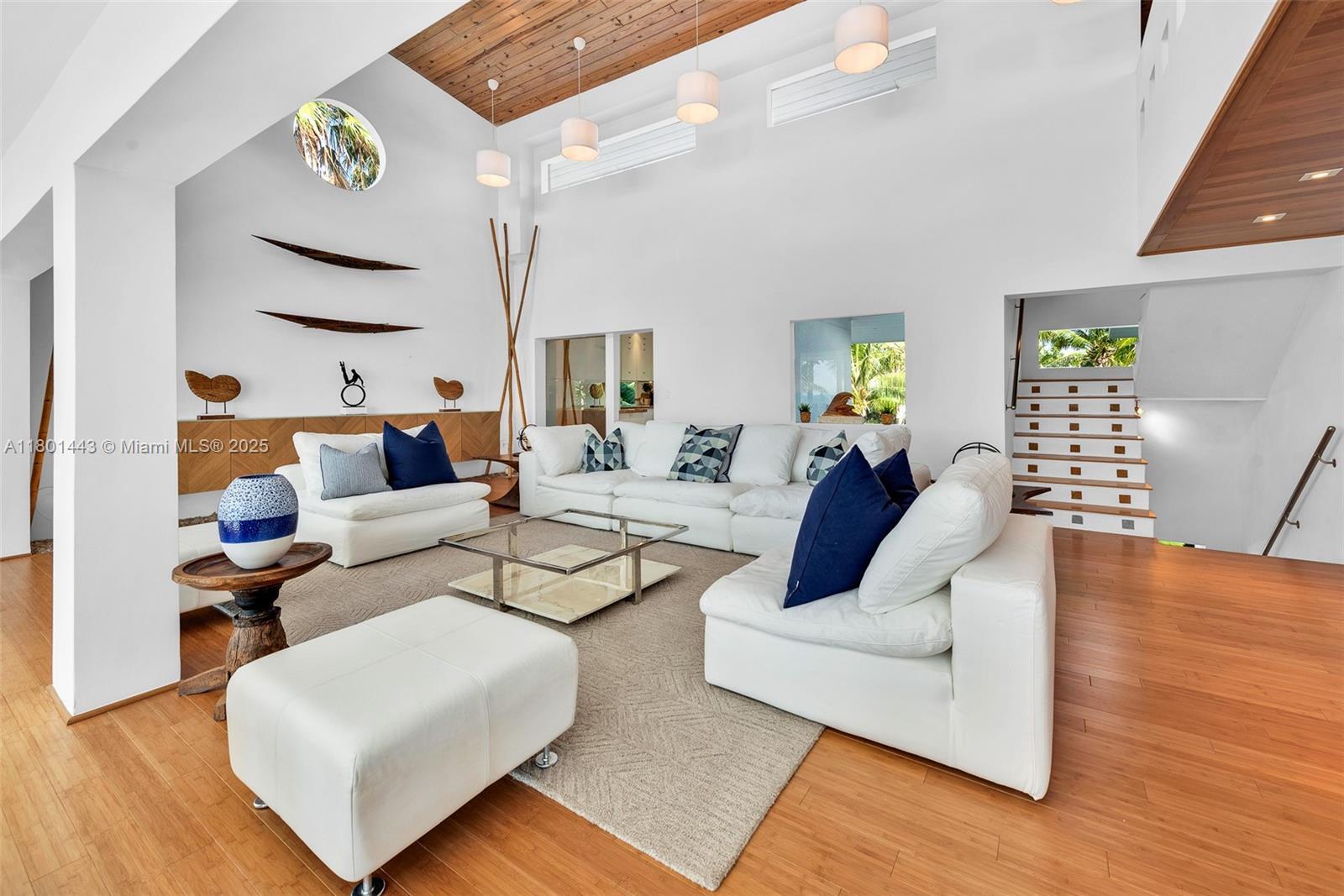 Building Photo - 60 Ocean Front Dr
