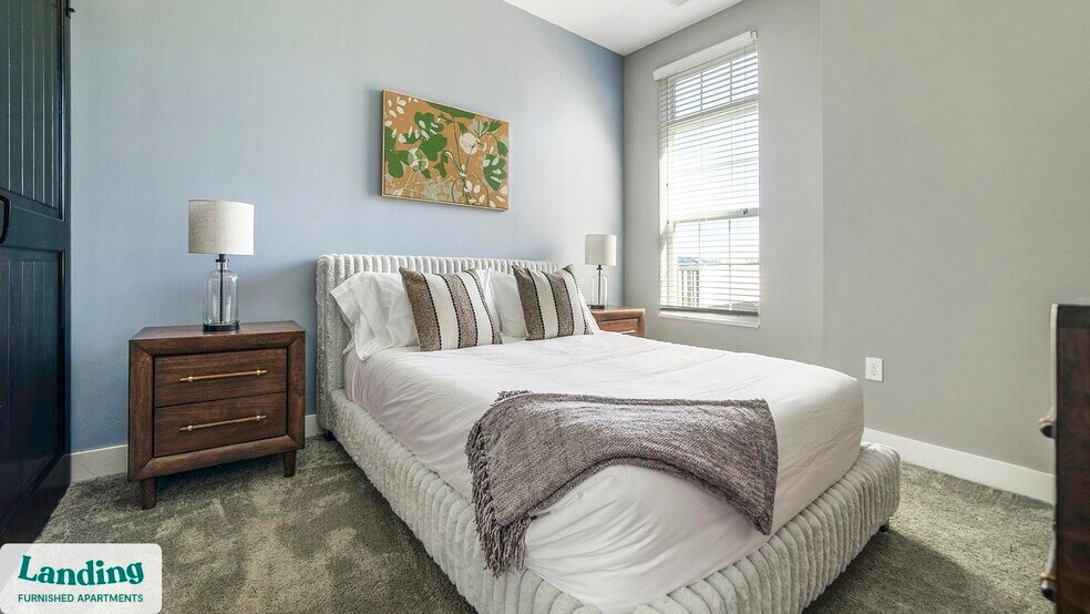 Building Photo - 41 E 9th Ave