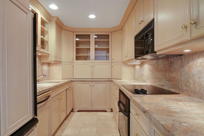 Building Photo - Welcome to El Montecito Verde, an exclusive hidden enclave of charming Mediterranean condominiums!