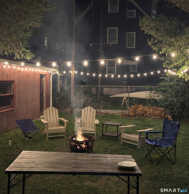 Building Photo - 67 Hanford Ave