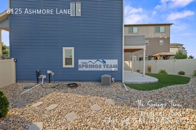 Building Photo - 6125 Ashmore Ln