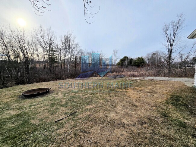 Building Photo - 392 Roosevelt Trail