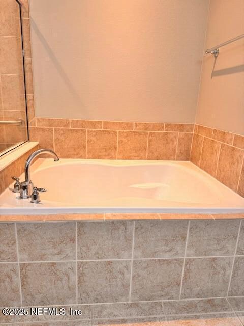 Building Photo - 9831 9831-1 Del Webb Parkway Ap