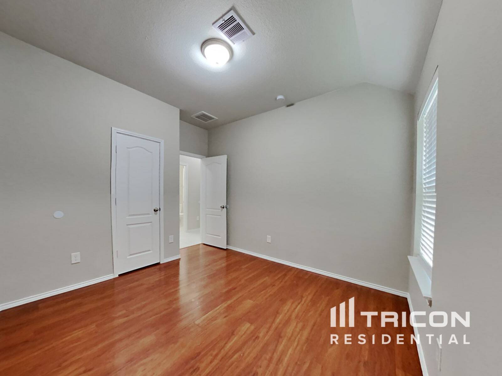 Building Photo - 13702 Sun Bear Ct