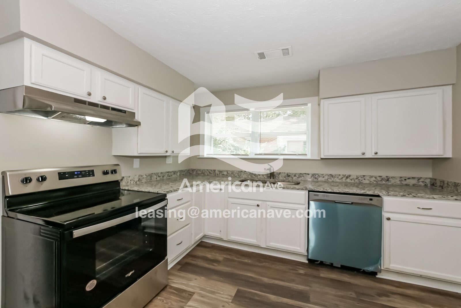 Building Photo - 3901 Oates Ave