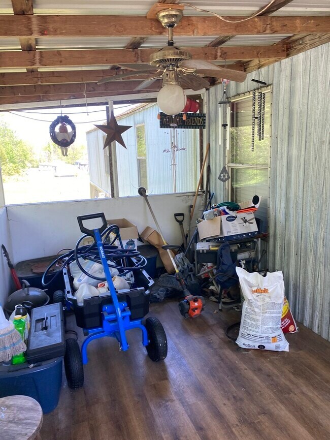 Building Photo - 1197 Ward Pl