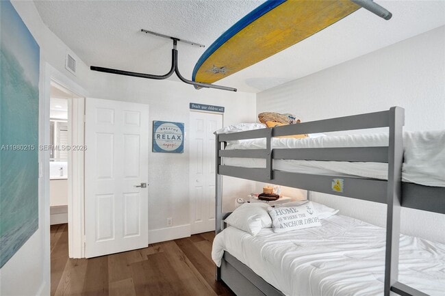 Building Photo - 1391 S Ocean Blvd