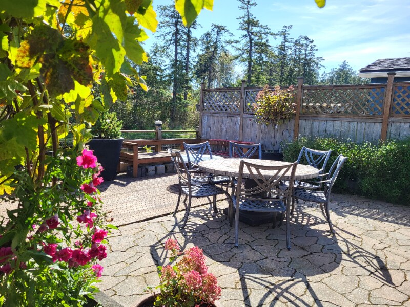 Building Photo - 7378 Birch Bay Dr