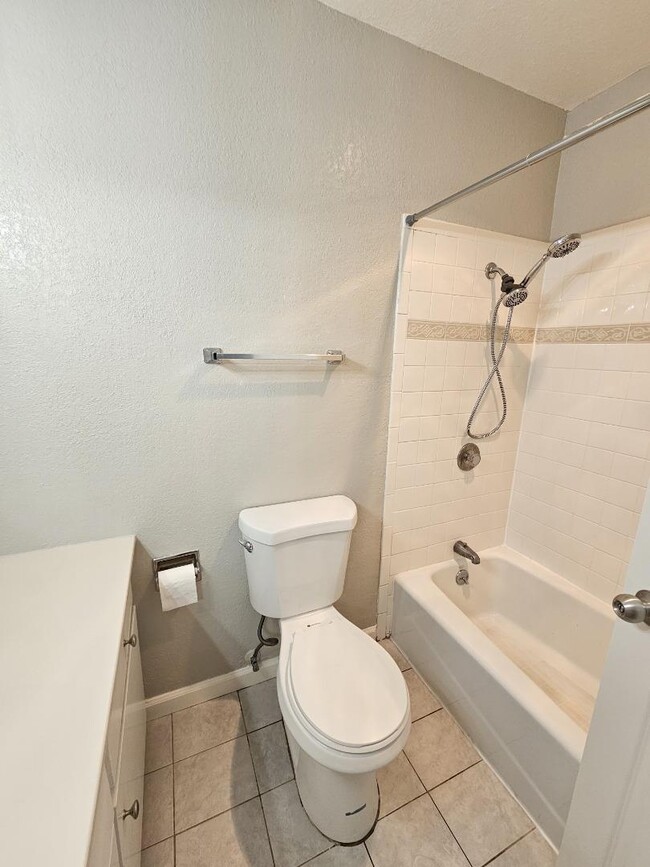Building Photo - 1191 Compass Ln