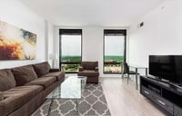 Building Photo - 11911 Freedom Dr