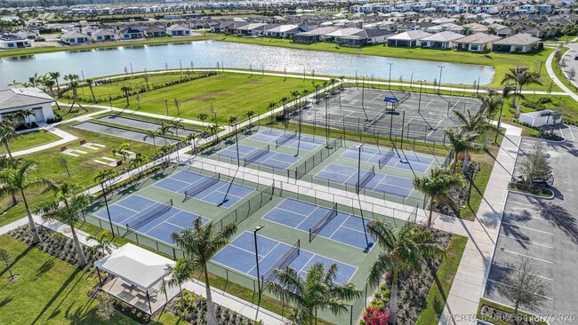 Building Photo - 5066 Lido Key Ln