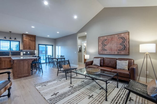 Building Photo - 444 Cowboy Trail