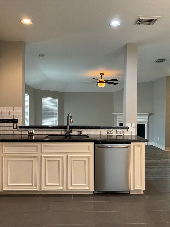 Building Photo - 21903 Grand Brook Ln