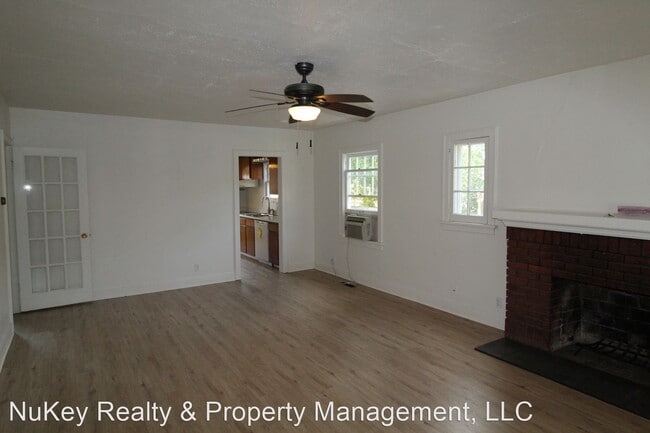 Building Photo - 2 br, 1 bath House - 2011 W. York Ave.